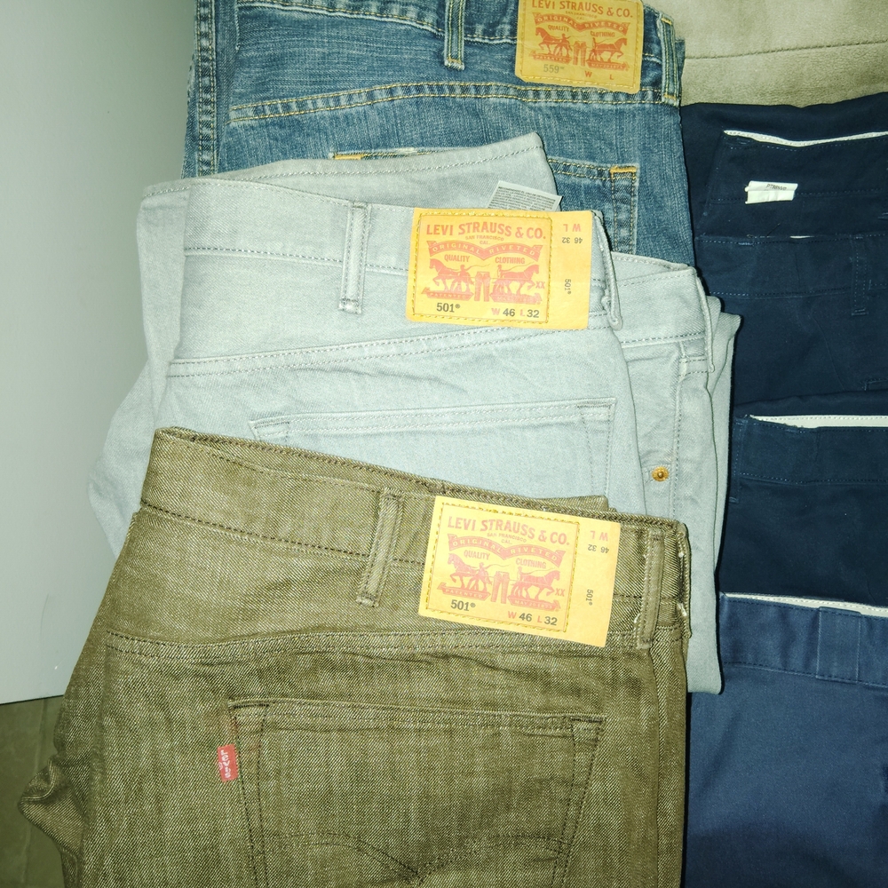 Levi's Straight Jeans Blue and Gray Classic Fit